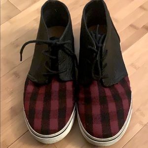 Dolce Vita 7.5 red black checked booties GUC